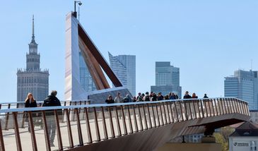 Co dzieje się na kładce w Warszawie? Jest komunikat