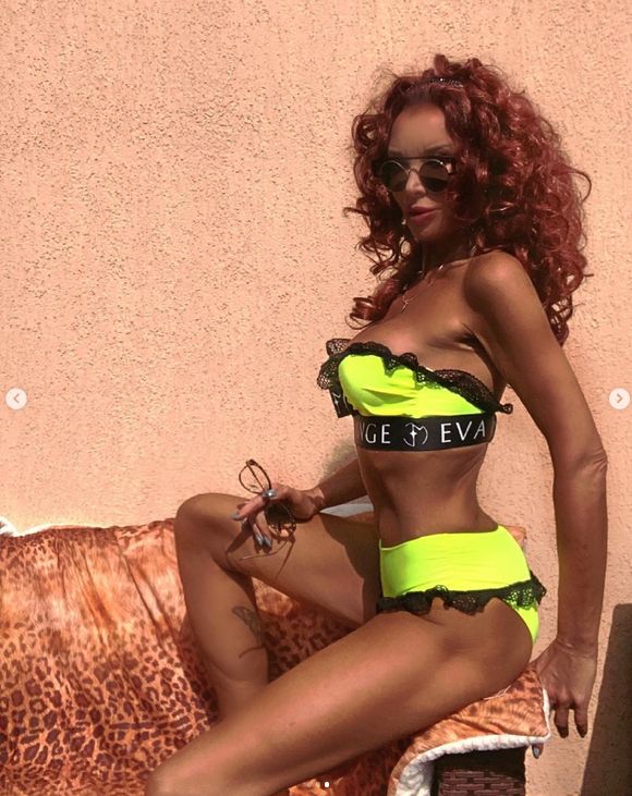Ewa Minge w bikini
