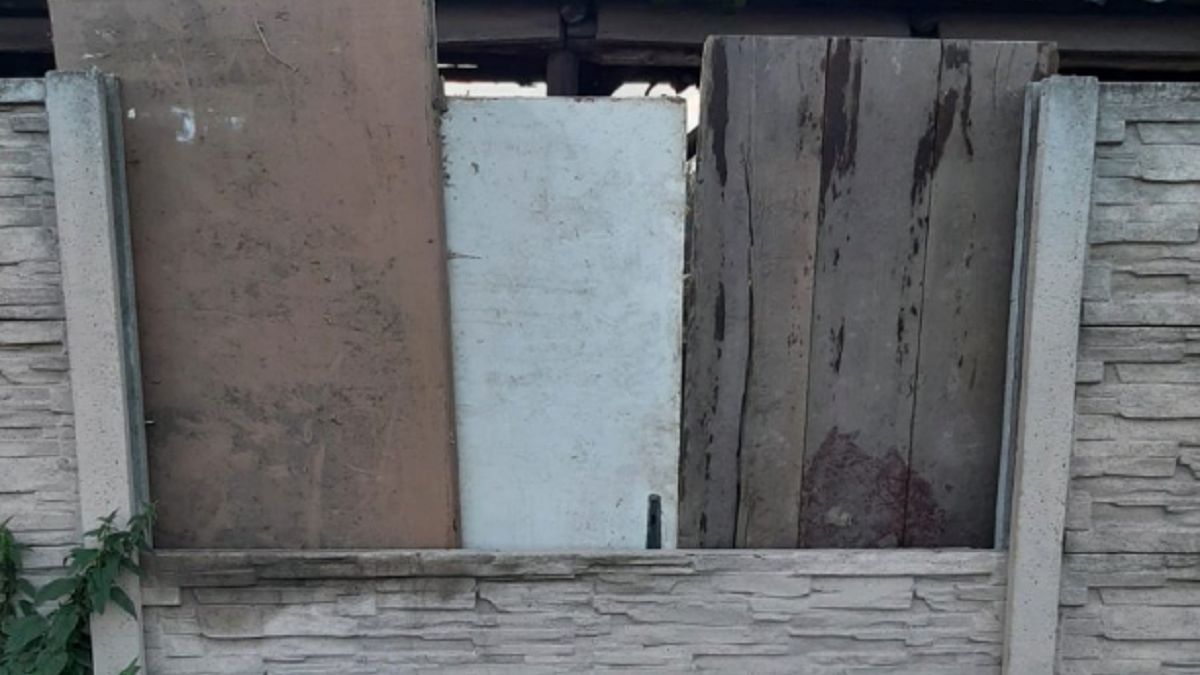 Pijany rozbił betonowy plot. Miał "ważny argument"