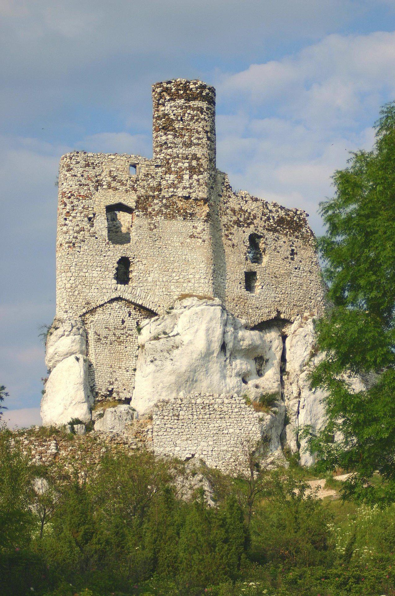 Mirów: Zamek jak z Wiedźmina. Jurajska twierdza robi wrażenie