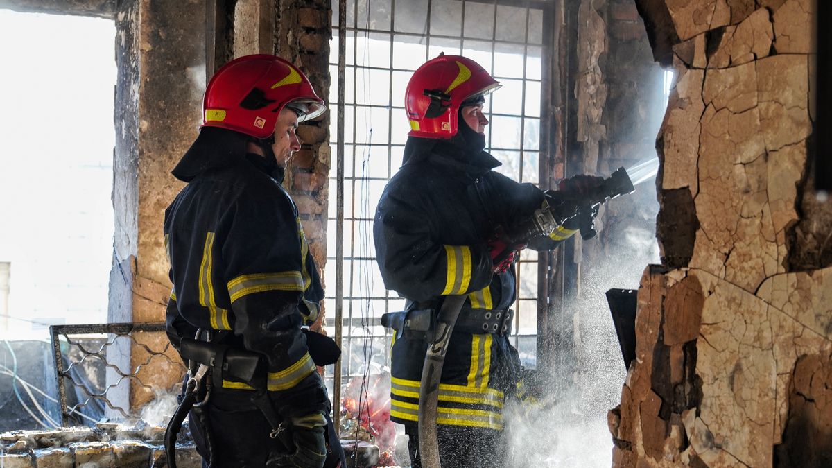 Zniszczenia po rosyjskim ataku
Alena Solomonova
agresja Rosji, atak, atak Rosji na Ukrain�, dron, inwazja, inwazja rosyjska, konflikt, konflikt zbrojny, Rosja, sytuacja na Ukrainie, Ukraina, wojna, Wojna na Ukrainie, wok� Ukrainy, zbrojny, zniszczenia