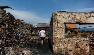 Nowa Biała. Po pożarze kolejne domy idą do rozbiórki