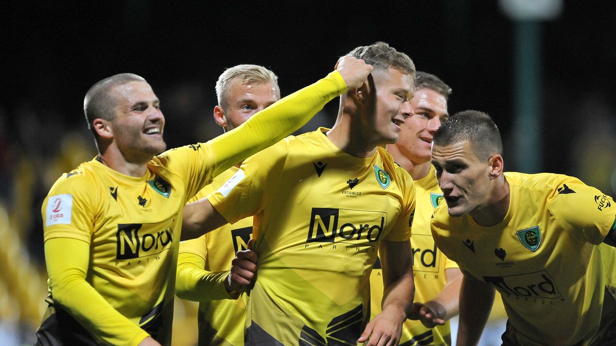 Newspix / Krzysztof Porębski / PressFocus / Na zdjęciu: piłkarze GKS-u Katowice