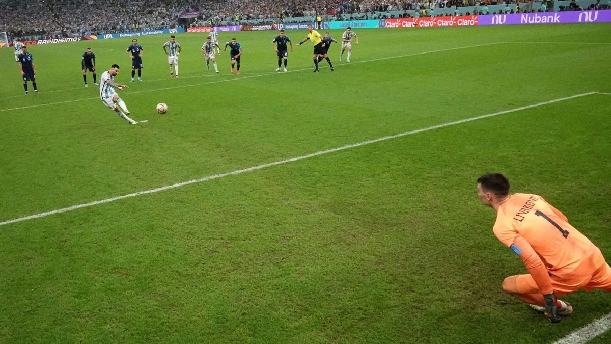 Zdjęcie okładkowe artykułu: Getty Images / Pool / Lionel Messi strzela rzut karny w meczu przeciwko Chorwacji
