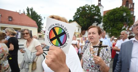 Strefy wolne od LGBT bez pieniędzy. Ordo Iuris proponuje pomoc