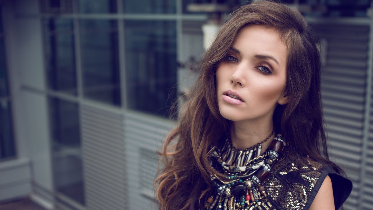 Szybkie wygładzanie przejść tonalnych na skórze w Adobe Photoshop [wideoporadnik] 1