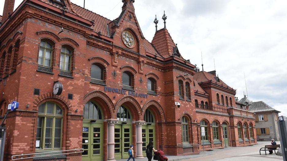 Nieruchomości PKP w Malbork. Największa sala na dworcu została wynajęta