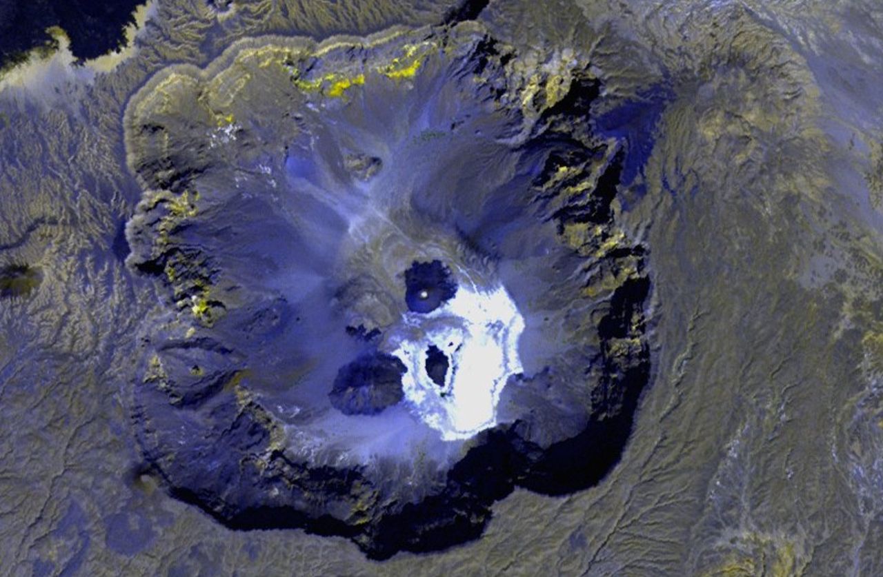 Upiorna czaszka na Saharze. To naturalne zjawisko