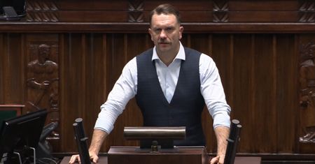 Mejza odnosi się do zarzutów. Mówił o "stryszku" i Harrym Potterze