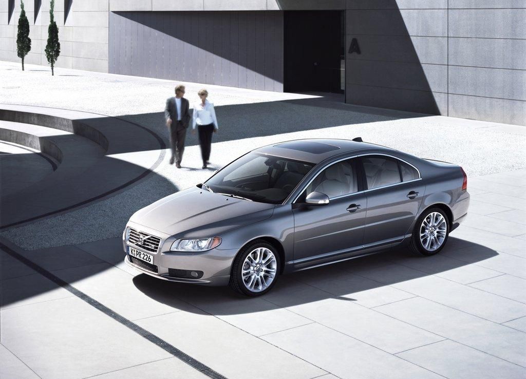 Volvo S80