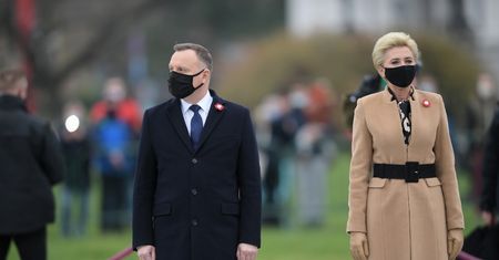 Agata Duda nagle opuściła obchody Święta Niepodległości. Oto powód
