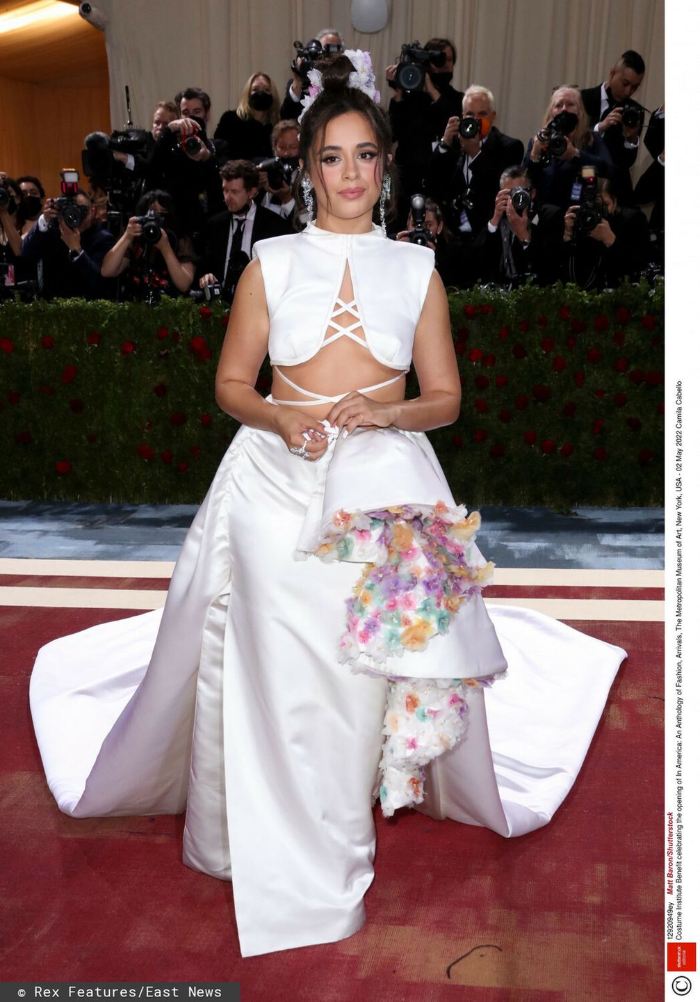 Camila Cabello – MET Gala 2022, kreacja: Prabal Gurung