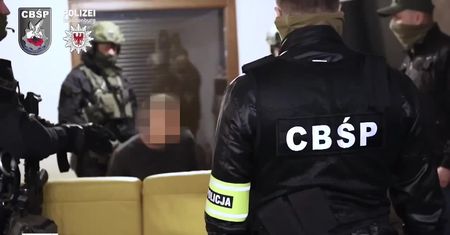 Policjanci z CBŚP rozbili gang okradający tiry w Niemczech
