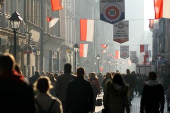 Polska stoi przez jeden dzień. Transport na parkingu, budownictwo w bezruchu