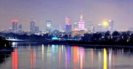 Miłość i śmierć w wielkim mieście. Tylko u nas przeczytaj fragment książki ”Hotel Varsovie” Sylwii Zientek