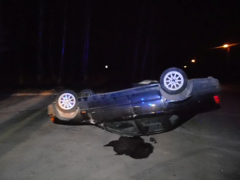 Dachowanie BMW 3 w Ostrowcu Świętokrzyskim