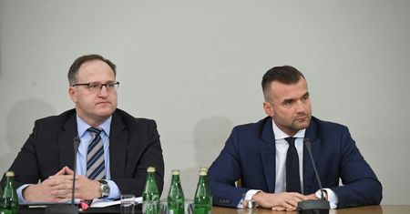 Przesłuchanie Michała Kanownika. "W 2013 r. na tel. kom. wyłudzono 2 mld zł VAT"