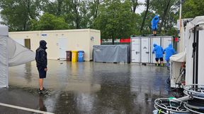 Ewakuacja pracowników z powodu powodzi. Coraz gorsze wieści z Włoch