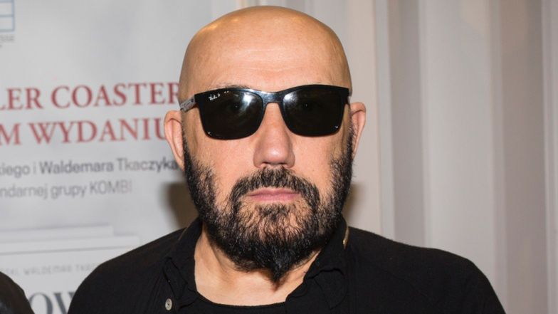 Grzegorz Skawiński bez słynnych okularów