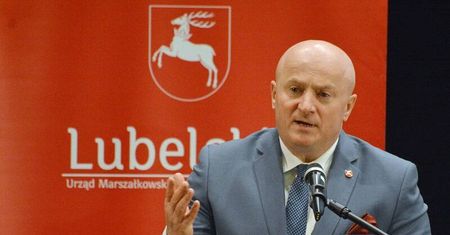 Lublin: Marszałek nagrodził pieniężnie swoich pracowników. Przeznaczył na to 2,5 mln zł