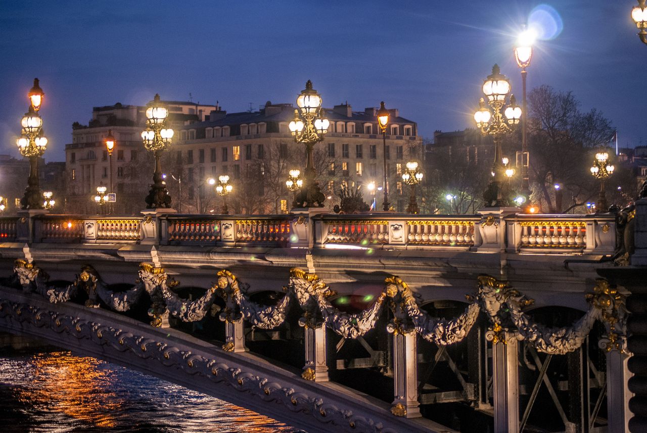 To miasto ma też czarną stronę. "Tego w kolorowych folderach nie pokażą"