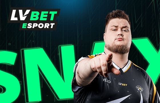 Janusz „Snax" Pogorzelski ambasadorem sekcji esportowej LV Bet