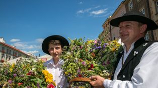 15 sierpnia: Czy trzeba iść do kościoła? Co to za święto? Święto Wojska Polskiego i Matki Boskiej Zielnej to dzień wolny od pracy!