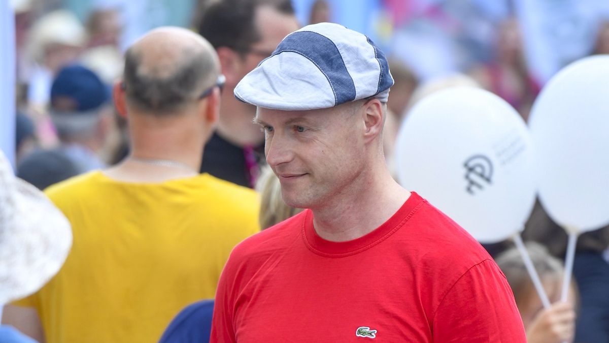 Krzysztof Krawczyk junior chce się pogodzić z Ewą Krawczyk. 