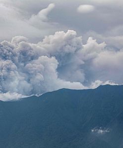 Działo się w poniedziałek w nocy. Erupcja wulkanu zabiła wielu turystów
