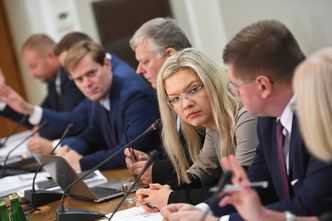 Nieprawidłowości w działaniach służb specjalnych ws. Amber Gold. Członkowie komisji śledczej wytykają błędy