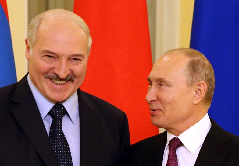 "Pełzające zajęcie"? Białoruś boi się przyłączenia do Rosji