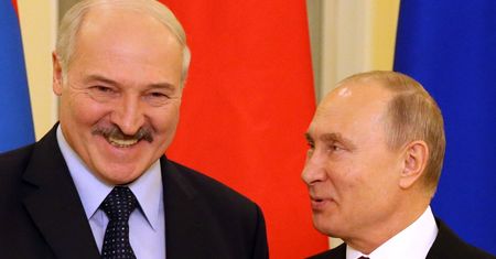 "Pełzające zajęcie"? Białoruś boi się przyłączenia do Rosji