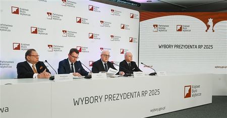 Wybory prezydenckie trwają. Konferencja PKW