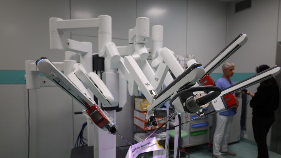 Nowoczesny robot da Vinci trafił do szpitala w Wejherowie. Pomoże w operacjach onkologicznych