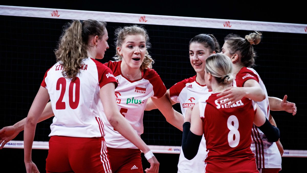 Zdjęcie okładkowe artykułu: Materiały prasowe / FIVB / Na zdjęciu: reprezentantki Polski