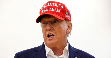 Trump szykuje surowe sankcje na Iran. "Maksymalna presja"