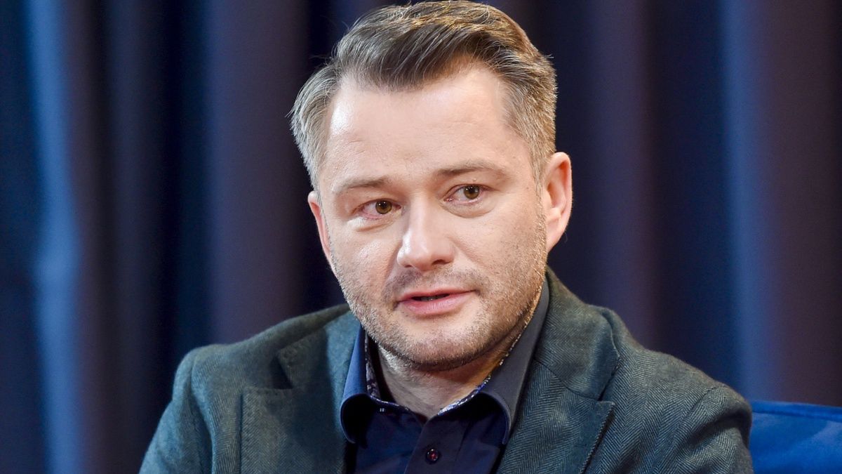 Jarosław Kuźniar zamknął biuro podróży