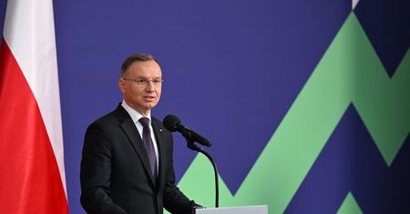 Prezydent uderza w Holland. "Granice zostały przekroczone. I to dalece"