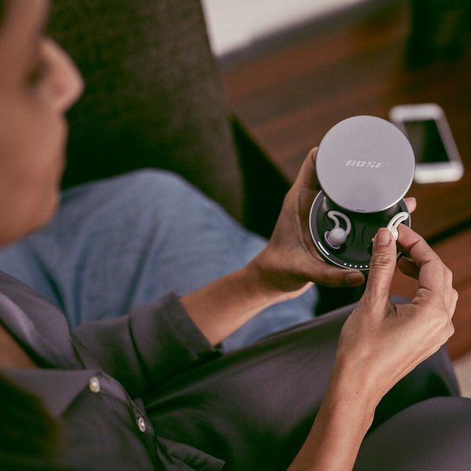 Stopery do uszu Bose Sleepbuds. Technologia kontra problemy z zasypianiem 2