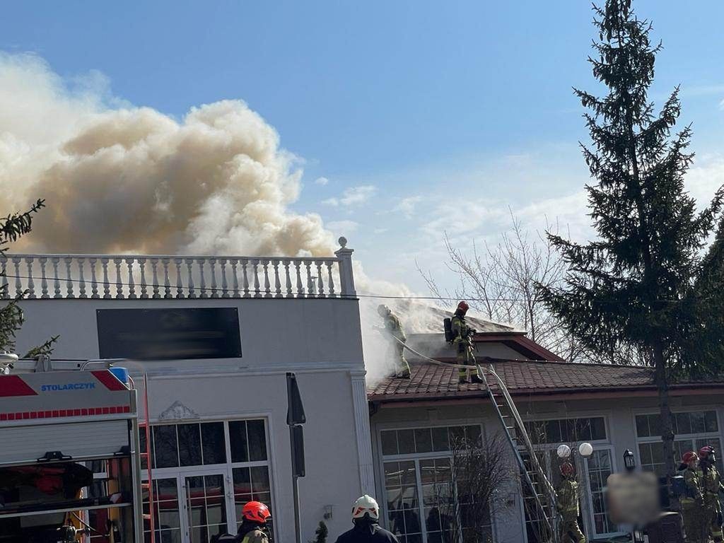 Pożar sali bankietowej pod Warszawą