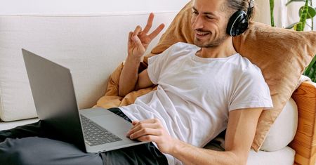 Koniec pewnej ery. Znika pionier komunikacji internetowej