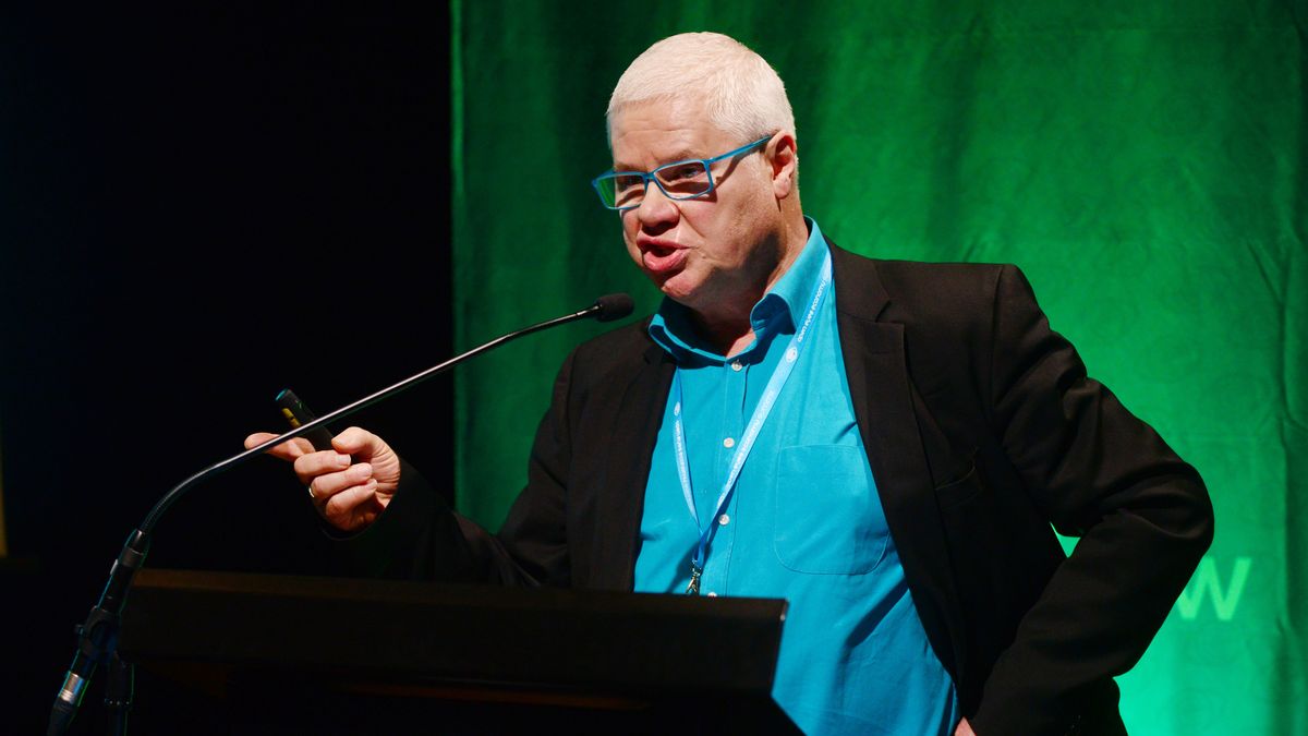 Jerzy Hausner przestrzega przed kryzysem na rynku mieszkaniowym. 