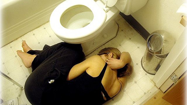 Ziomek toaletowy - koniec wstydu podczas korzystania z toalety [wideo] 1