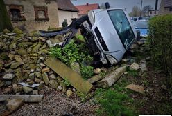 Legnica. Sceny jak z filmu. Ucieczka zakończona lądowaniem na cudzej posesji