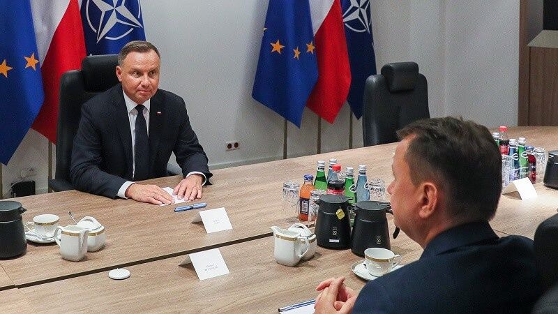 Spotkanie prezydenta Andrzeja Dudy z ministrem Mariuszem Błaszczakiem