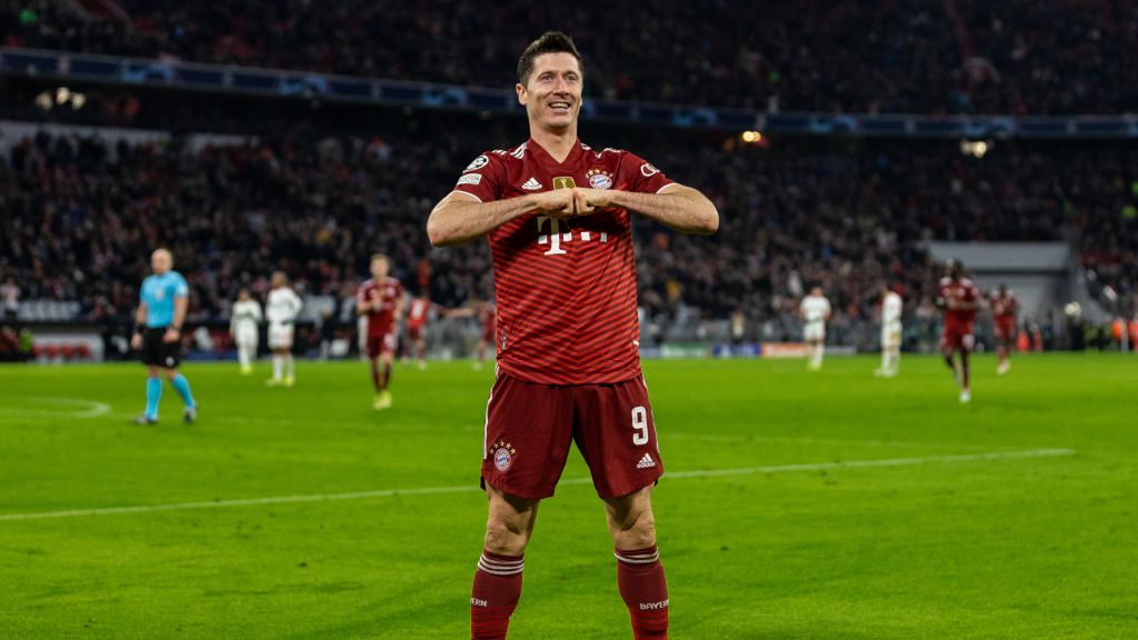 Zdjęcie okładkowe artykułu: Getty Images / Boris Streubel / Na zdjęciu: Robert Lewandowski