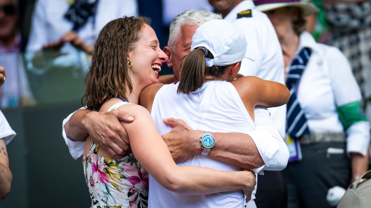 Getty Images / Robert Prange / Na zdjęciu: Agata Świątek, Iga Świątek i Tomasz Świątek