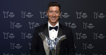 Robert Lewandowski się bawi. Filmik trafił do sieci