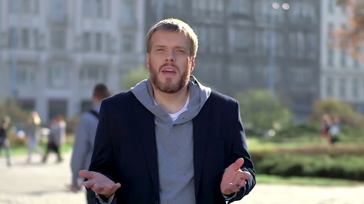 7 godzin i do domu - to propozycja partii Adriana Zandberga