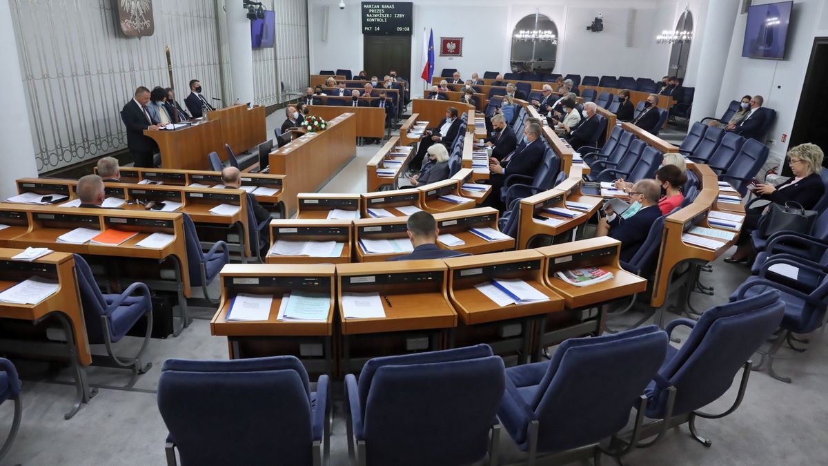 Senat zajął się ustawą budżetową.